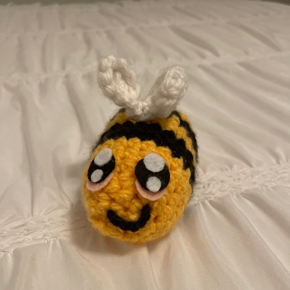 Handmade Crochet Little Bees - Picture 3 of 5